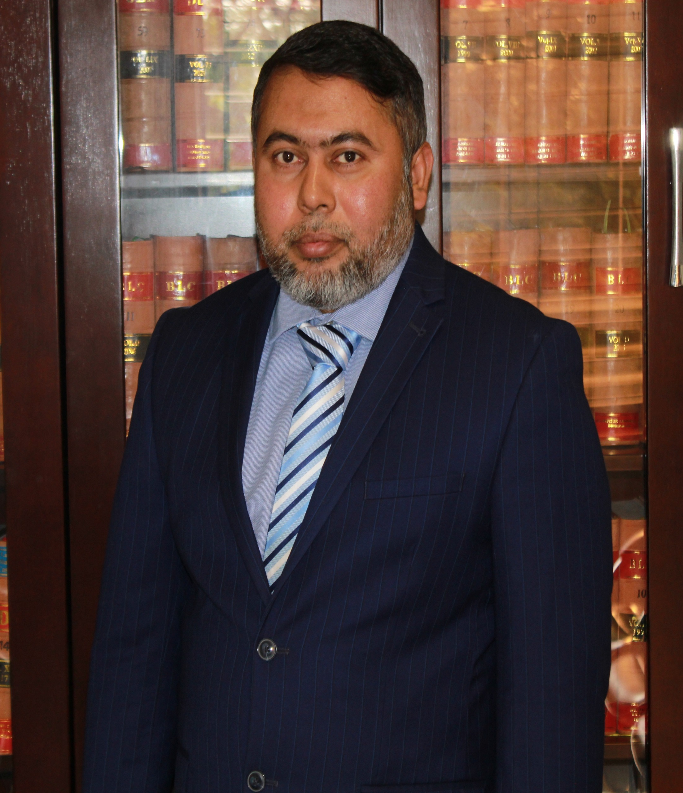  Barrister Md Hafizur Rahaman Khan